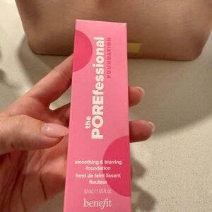 Benefit POREfessional Foundation